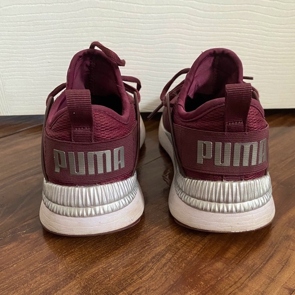 Puma Dark Red Sneakers, comfortable never worn by me - Picture 3 of 4
